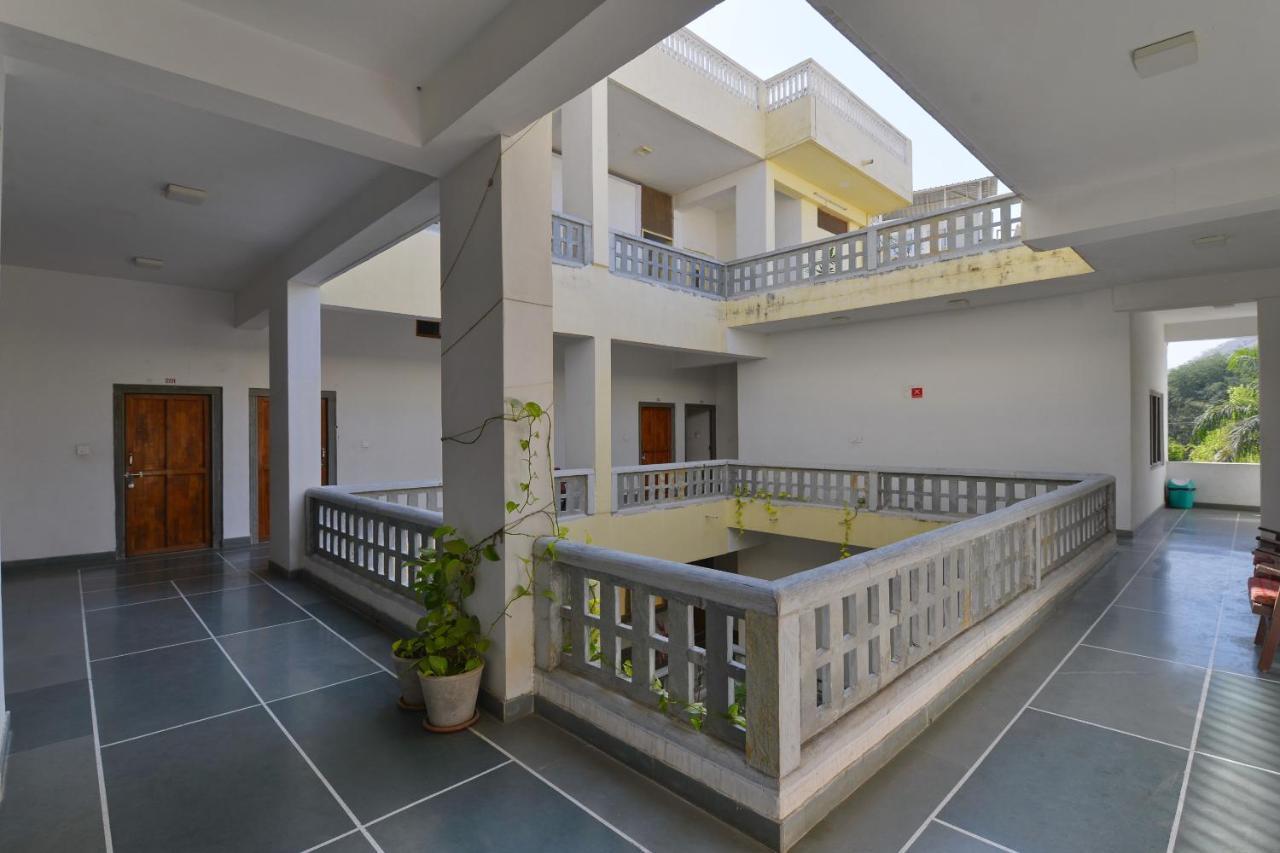 Oyo 1159 Hotel Chandra Prakash Udaipur Exterior foto